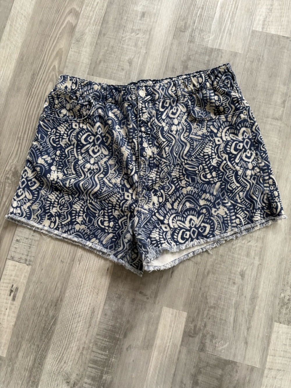 Pilcro Blue and White Patterned‎ Denim Shorts